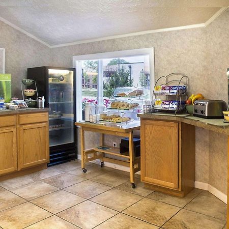 Quality Inn Fredericksburg Near Historic Downtown Exterior foto