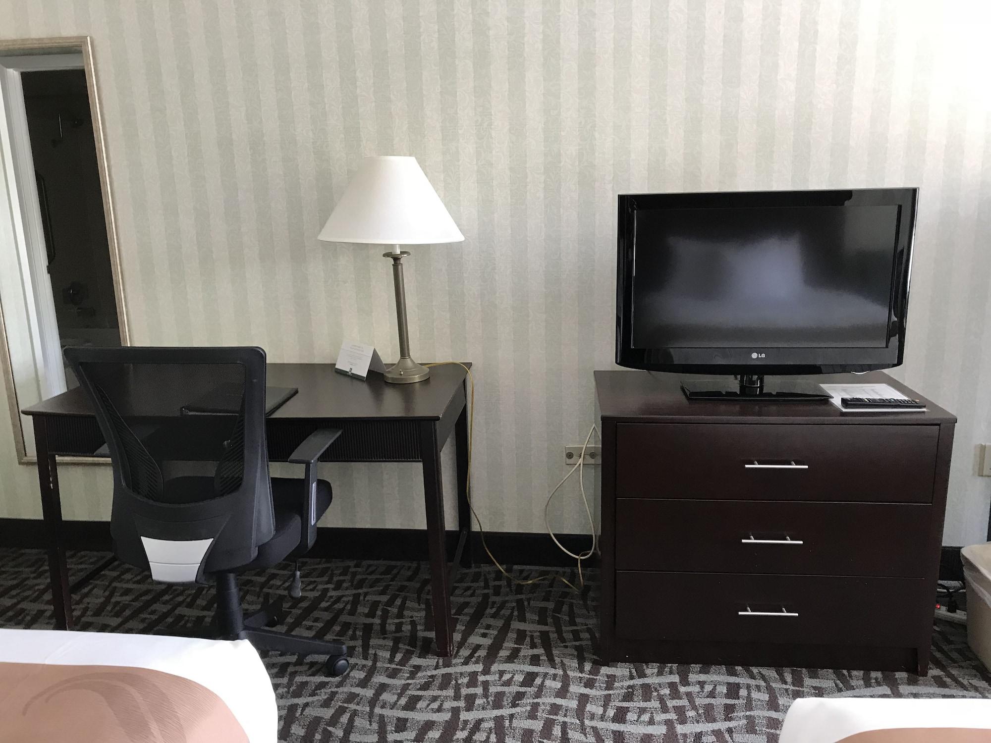 Quality Inn Fredericksburg Near Historic Downtown Exterior foto
