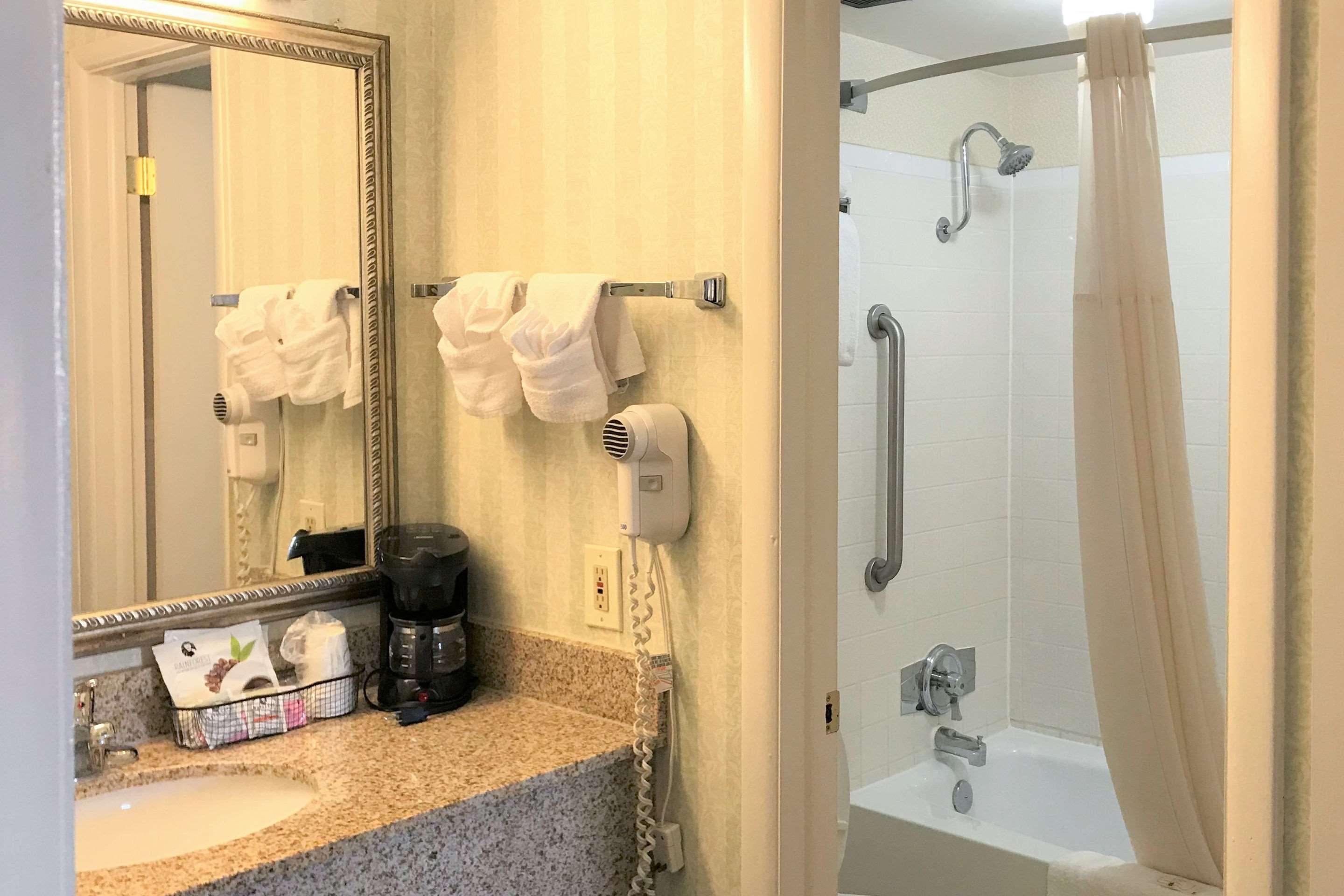 Quality Inn Fredericksburg Near Historic Downtown Exterior foto