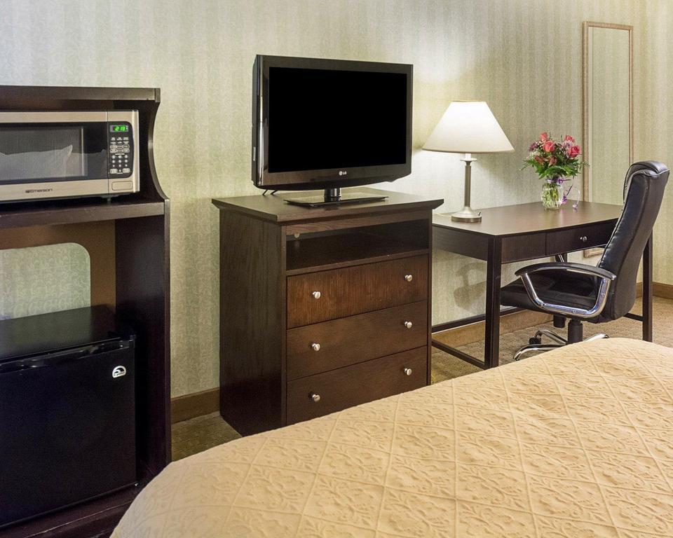 Quality Inn Fredericksburg Near Historic Downtown Exterior foto